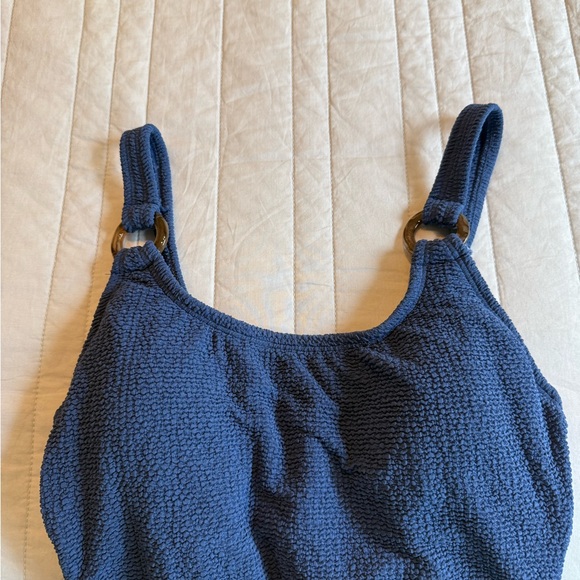Shade & Shore Navy One Piece Swimsuit - Picture 4 of 6
